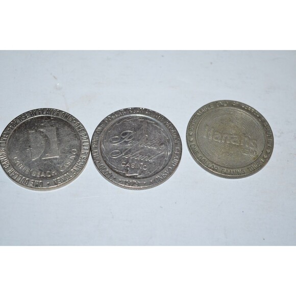 Paradise Island Casino $1 Slot Gaming Token Bahamas 1979 Cable Beach Harrah's - Picture 4 of 5